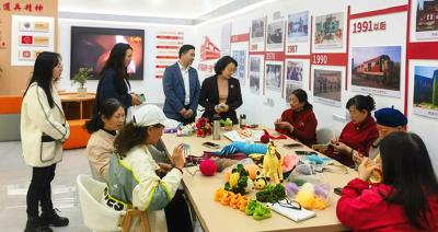 区领导到肖湾街道调研“五社联动”机制与“一老一小”服务融合工作