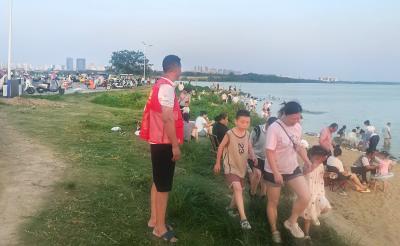 龙湾社区陈勇：退役不褪色的“守护者”