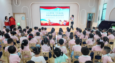 锦悦巷社区：剪纸传平安 童趣护成长
