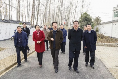  省发改委副主任曹松到我区调研“厕所革命”工作