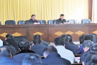 黄州区召开区委常委（扩大）会议传达省“两会”精神