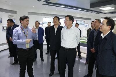 骆志勇带队到光谷智能制造产业园学习考察