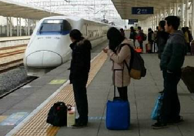 区运管局全力备战40天 打造2019平安春运