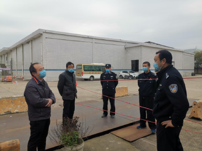 黄州“疫”线卫士 护航复工复产