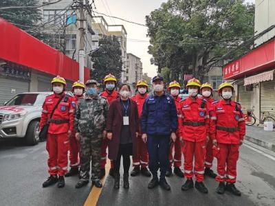 【战疫故事】瞧！大地社区来了一群山东“煎饼侠”