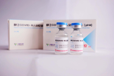 新冠疫苗何时上市？打完可以摘口罩吗？所有人都需要打吗？