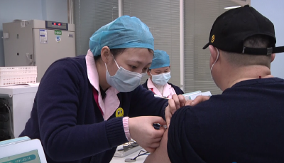 防疫在行动 | 黄州区启动重点人群新冠疫苗接种工作