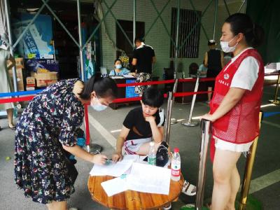 汪家墩社区：精准细化 共筑免疫“长城”