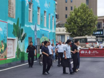 浠水县考察团来西湖街道益民集贸市场开展交流学习活动