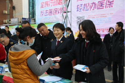 “宪在说法”丨黄州区检察院开展宪法宣传活动