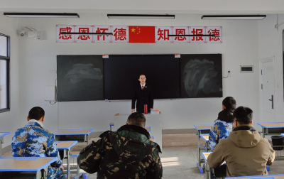 黄州区检察院开展定制式普法宣传活动