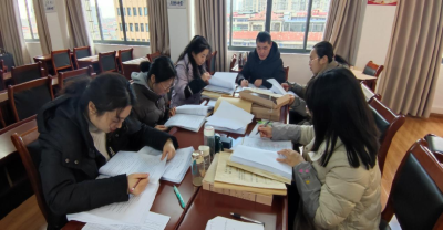 黄州区审计局抓牢“三字”落实审计质量整改工作