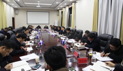 区政府专题研究部署一季度“开门红”工作