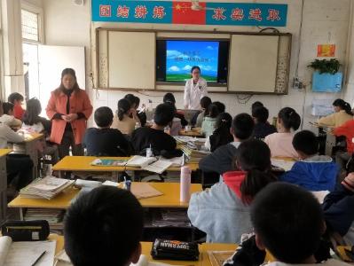 三汊镇卫生院开展“秋冬季传染病防治”讲座活动
