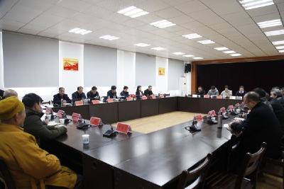 我区召开各界人士代表迎春座谈会