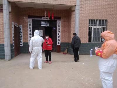 干群同心保家园 众志成城抗疫情—肖港镇青年志愿者助力防疫