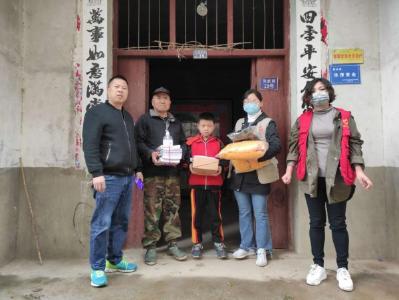 疫情本无情 人间有爱助梦行