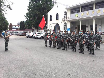 卧龙乡组织民兵开展应急拉练