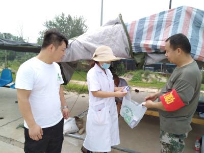 东山头卫生院做好防汛人员的健康守护工作