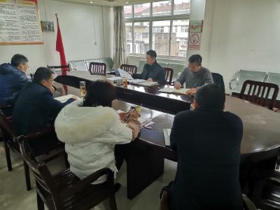 区医保局认真学习贯彻深化医疗保障制度改革的若干措施促工作创新