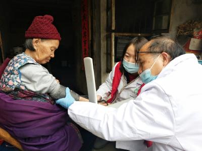 贫困对象免费体检不落一人