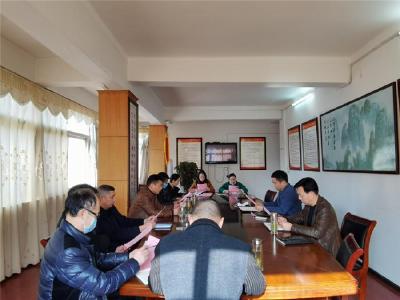 铆足牛劲严治党 提振精神干牛事
