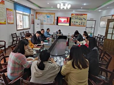 学习百年党史 照亮前行之路