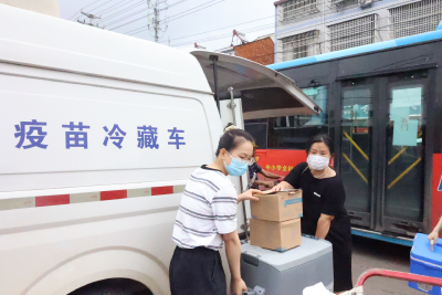 【孝南】：朋兴乡挂口社区疫苗接种“清零”工作进行时