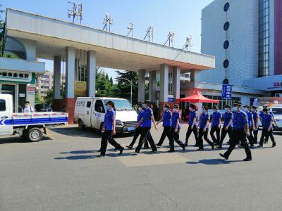 开学季！城管护学在行动