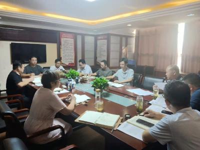 区住建局开展干部素质提升工程专题研讨