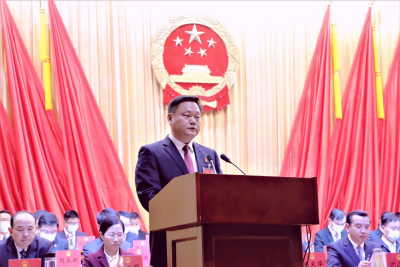 区七届人大一次会议隆重开幕
