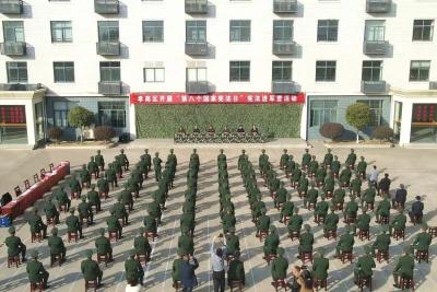 国家宪法日，带你走进军营“宪”场！