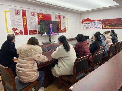 区司法局组织人员集中收看全国行政复议和行政应诉线上培训