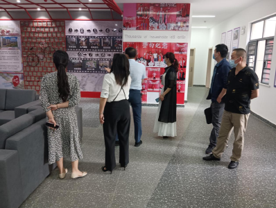陡岗镇到卧龙乡朋兴乡两地学习取经