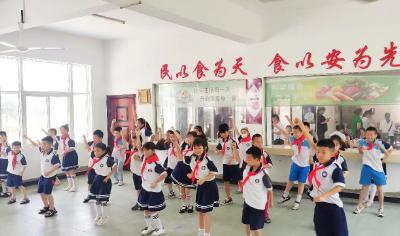 孝与爱同行 守护“朝夕美好”