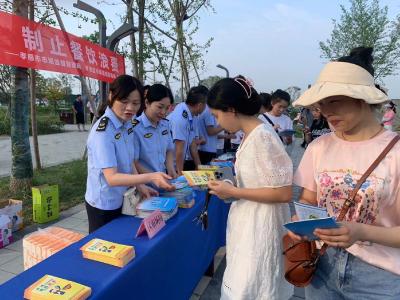 孝南开展食品安全宣传周暨医疗器械宣传活动