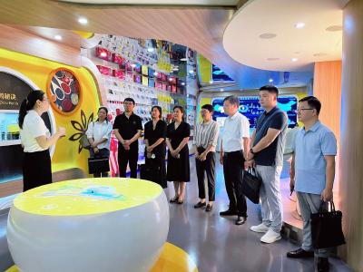 “互学互促”创“五好”标杆工商联——孝南区赴武汉东西湖区工商联参观学习