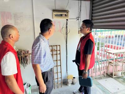志愿服务队义务奉献，助力社区居民舒适家居