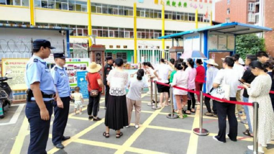 护民保平安   西河“警”相随