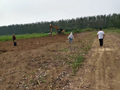 “守住耕地红线就是守好我们的饭碗”