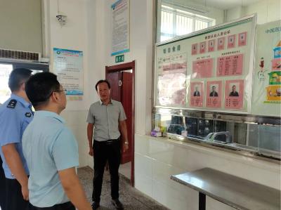 全力护航“开学季” 织密校园“安全网”
