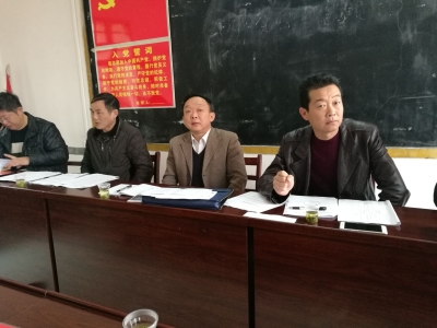 区财政局五举打响脱贫攻坚战