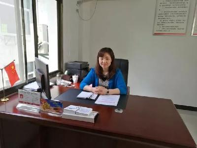 桂花路社区党支部书记吴晓丽：做好基层的螺丝钉