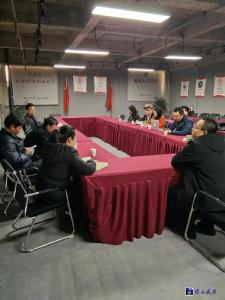 咸安区“招才引智”项目洽谈推进座谈会在香城文创空间举行
