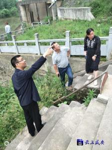 市生态环境局调研淦河流域生态环境整治工作