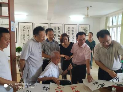 区领导验收南昌路社区和金叶社区综合文化服务中心建设工作