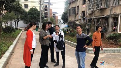 拆，即是变——化纤厂小区拆违进行时