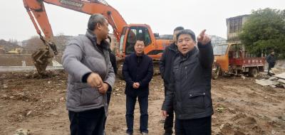 李文波调研一河两岸棚户区改造工作