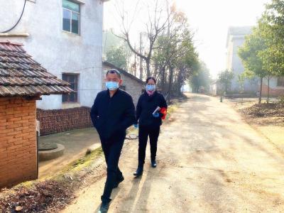 我们也会流泪，但我们一定会坚守