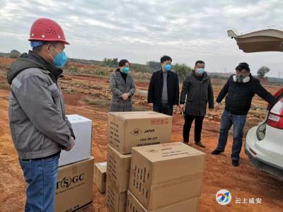“雪中送炭”助力疫情防控